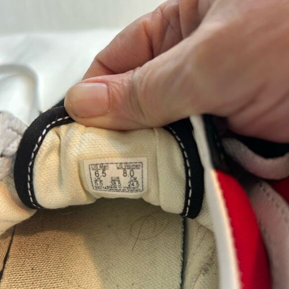 Vans Off The Wall Sole Print Red Black Unisex W8 M 6 Old Skool Sneaker Shoe - Picture 6 of 9